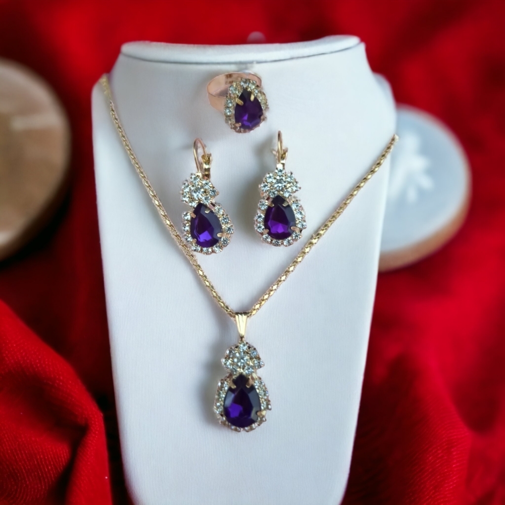 COPY - Luxury Set of Elegant Gorgeous Jewelry 3 Pieces Necklace Earrings and Ad…